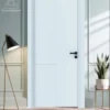 Бяла интериорна врата